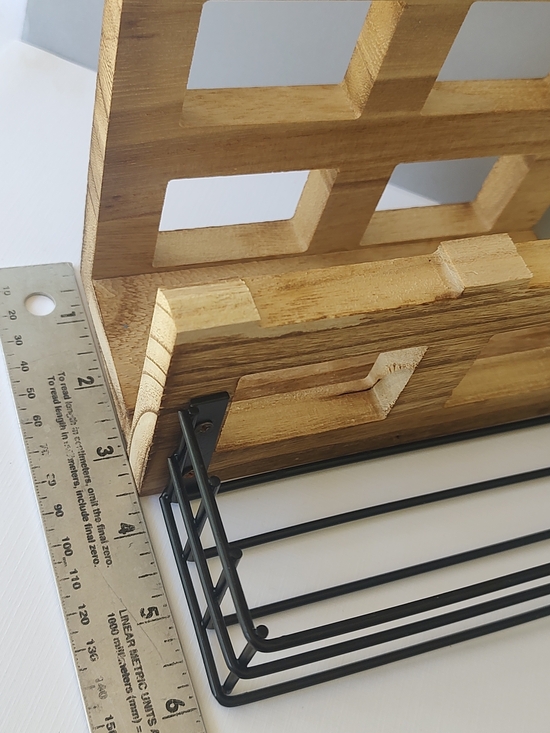 Decorative Napkin Holder Wood Regular Size New With Space For Salt And Pepper - Picture 8 of 8